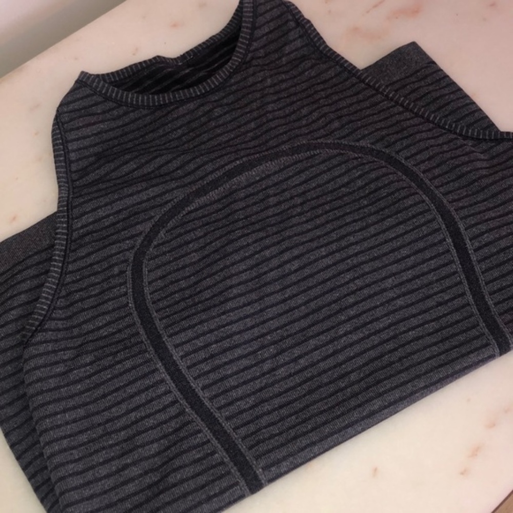 lululemon swiftly tank crew neck